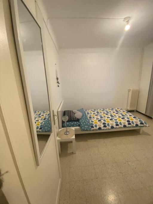 Appartement T4 A Deux Pas De La Gare St Charles Marseille Kültér fotó