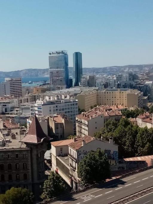 Appartement T4 A Deux Pas De La Gare St Charles Marseille Kültér fotó