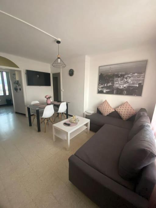Appartement T4 A Deux Pas De La Gare St Charles Marseille Kültér fotó
