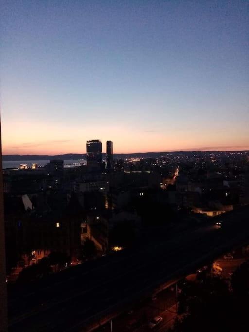 Appartement T4 A Deux Pas De La Gare St Charles Marseille Kültér fotó